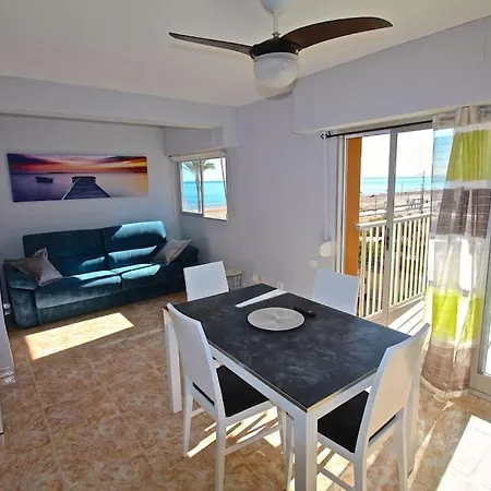 Sunrise - Muchavista Views, Sleeps 6 Apartment El Campello