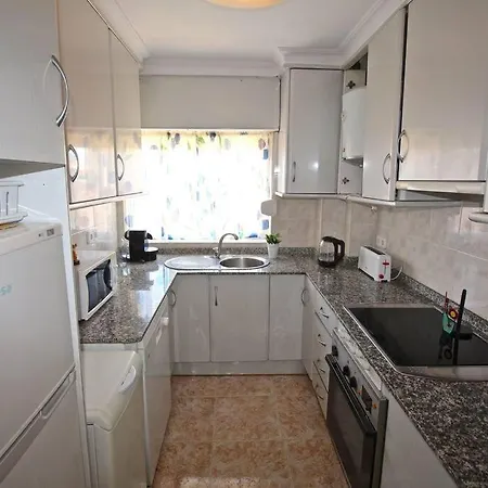 Sunrise - Muchavista Views, Sleeps 6 Apartment